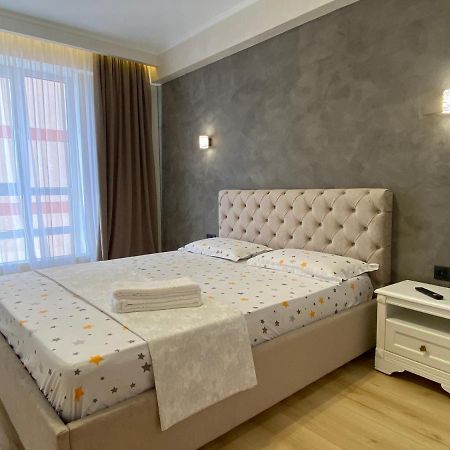 Apartament Lux Chişinău Eksteriør billede