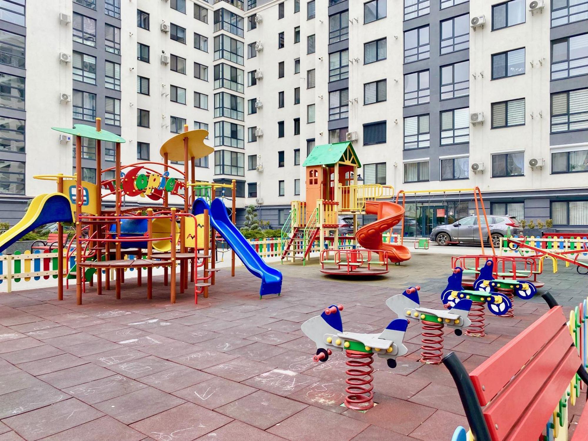 Apartament Lux Chişinău Eksteriør billede